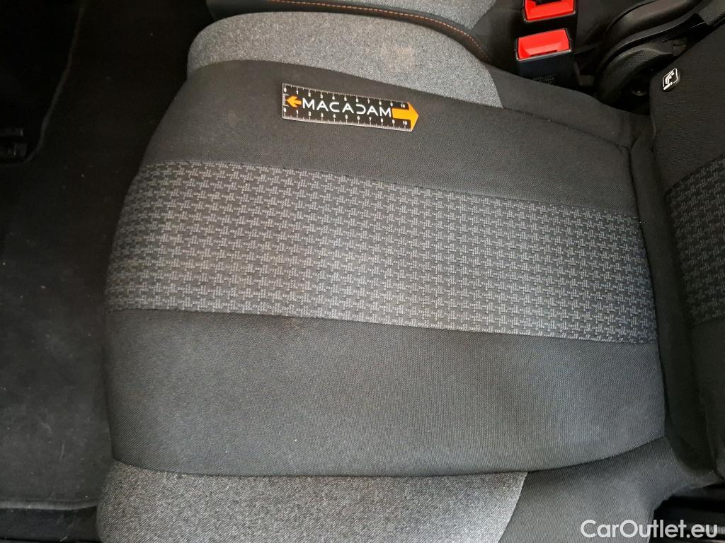  Peugeot  5008  Active Pack 1.2 PureTech 130CV BVA8 7 Sieges E6d #15