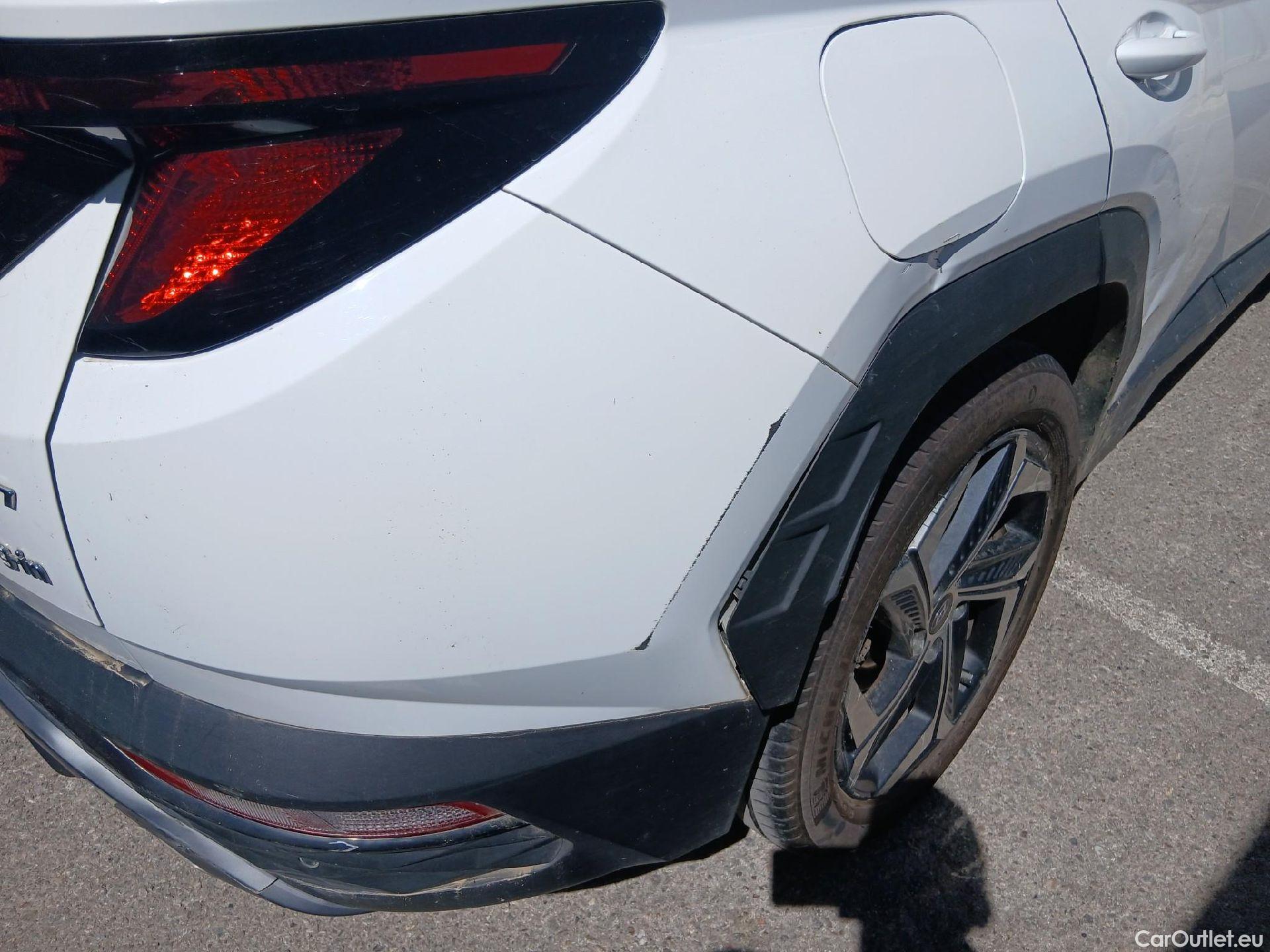  Hyundai  Tucson HYUNDAI  / 2020 / 5P / todoterreno 1.6 TGDI PHEV 195kW Maxx Auto 4X4 #49