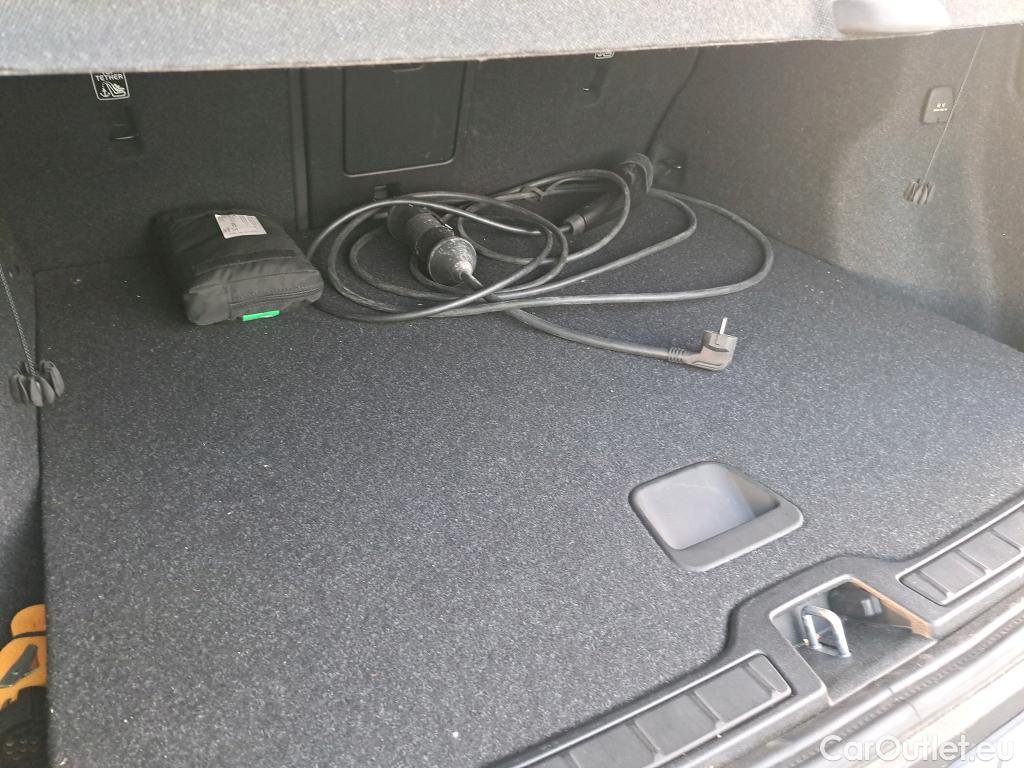  Volvo  XC 40 VOLVO XC40 / 2017 / 5P / todoterreno 1.5 T4 Twin Recharge Inscription Ex Auto #1