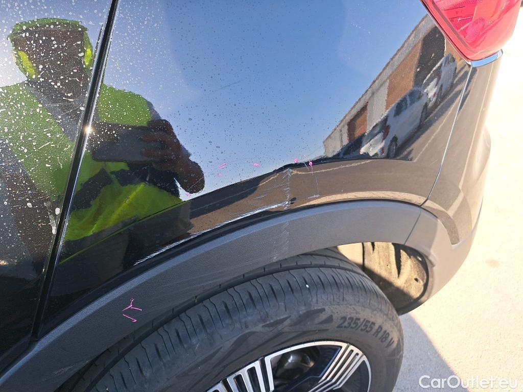  Volvo  XC 40 VOLVO XC40 / 2017 / 5P / todoterreno 1.5 T3 Inscription Auto #3