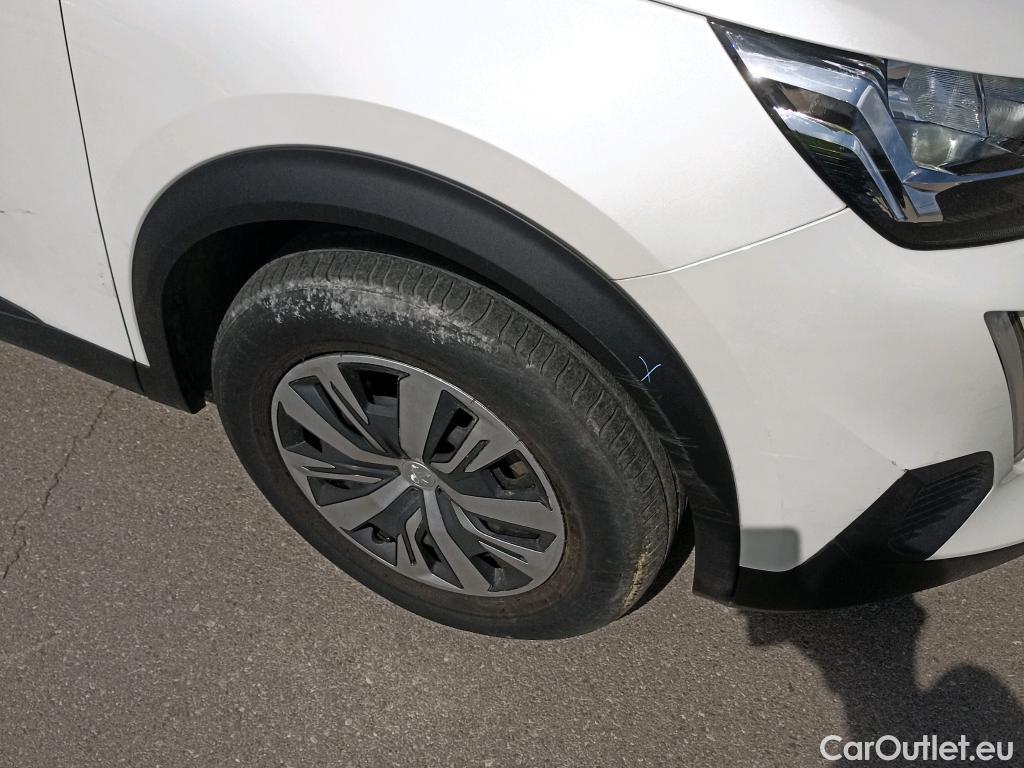  Peugeot  2008 PEUGEOT  / 5P / Active Pack BlueHDI 130 CV EAT8 #17