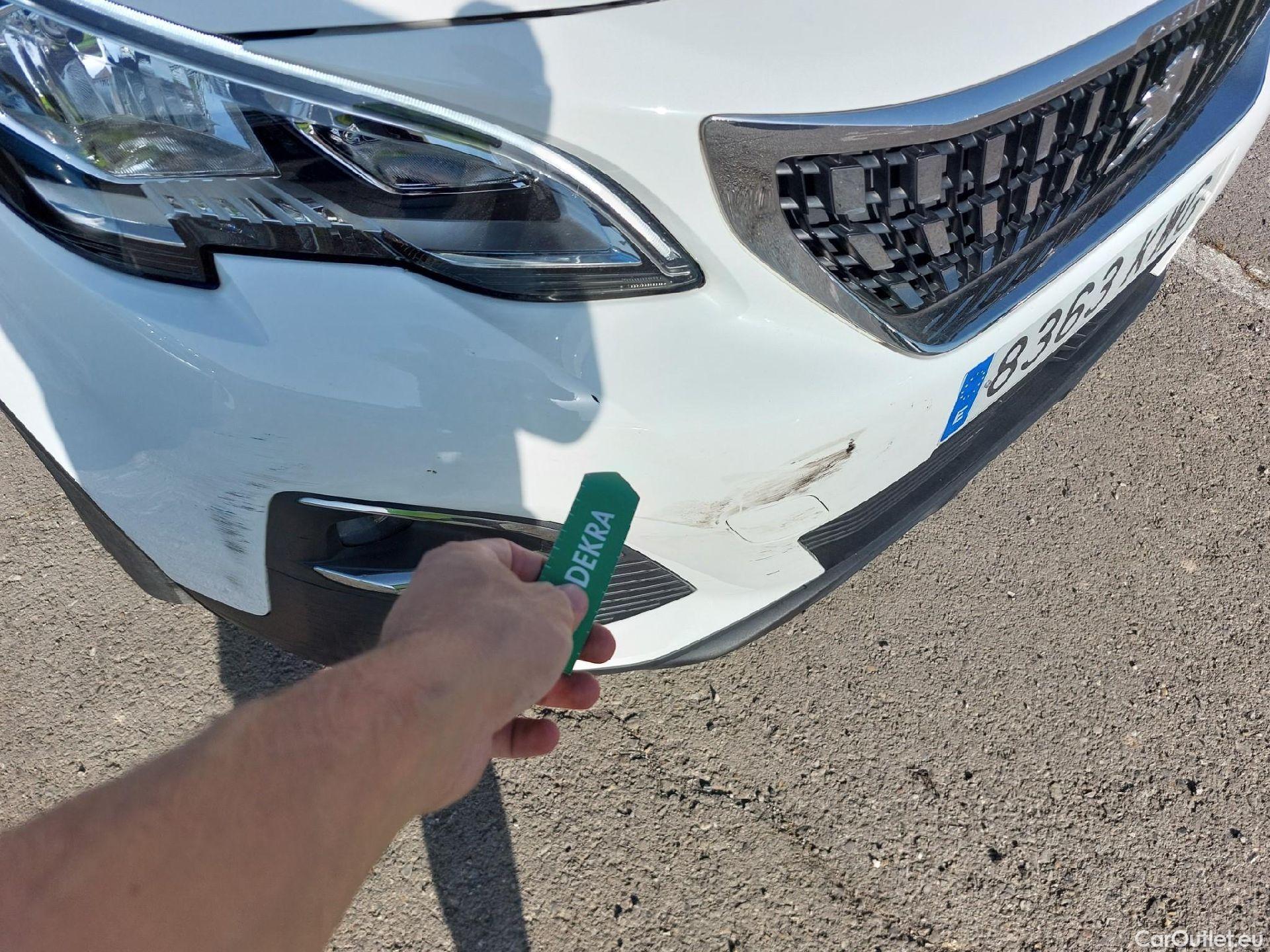 Peugeot  3008 PEUGEOT  / 2016 / 5P / todoterreno 1.5L BlueHDi 96kW (130CV) S&S Active (AC) #3