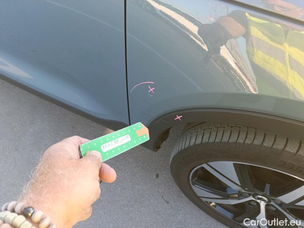  Volvo  XC 40 VOLVO XC40 / 2017 / 5P / todoterreno 1.5 T5 Twin Recharge R-Design Auto #3