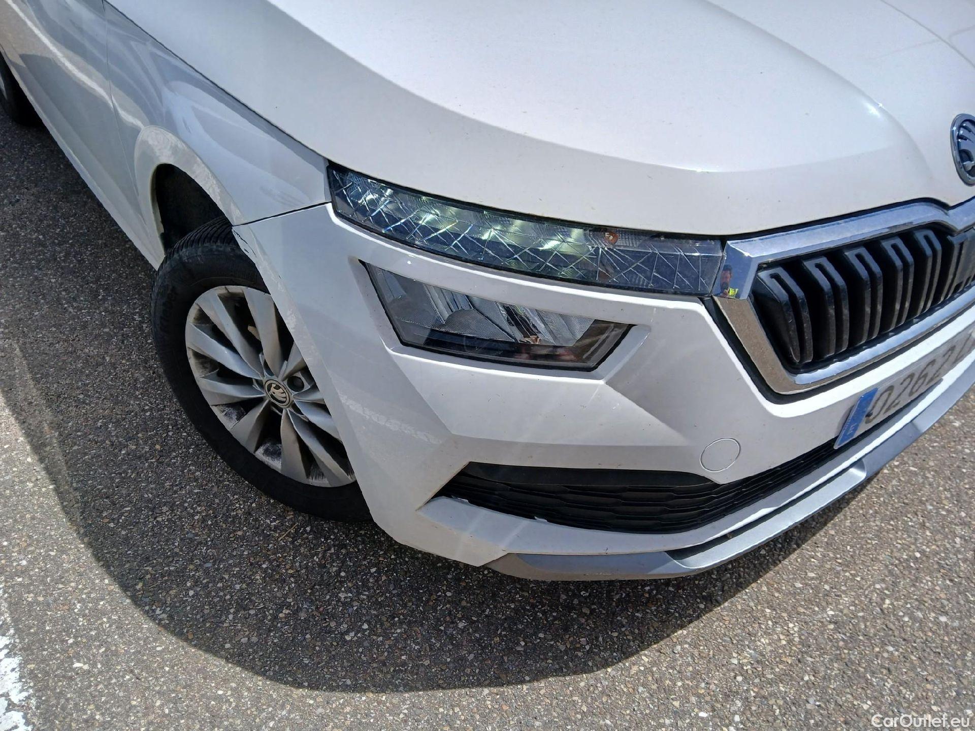 Skoda  KAMIQ SKODA  1.0 TSI 81kW (110CV) DSG Ambition #1