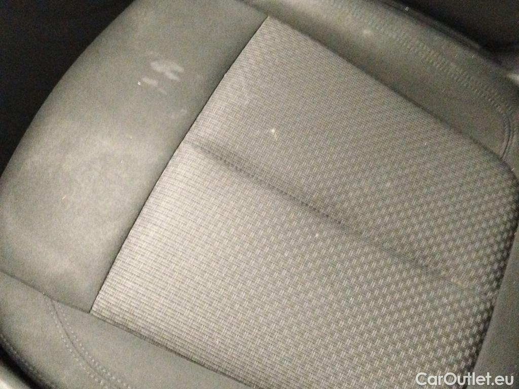  Bmw  X1 BMW  sDrive18iA #5