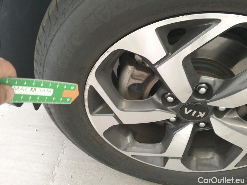  KIA  Sportage KIA  / 2018 / 5P / todoterreno 1.6 MHEV Drive Plus 100kW (136CV) 4x2 #10