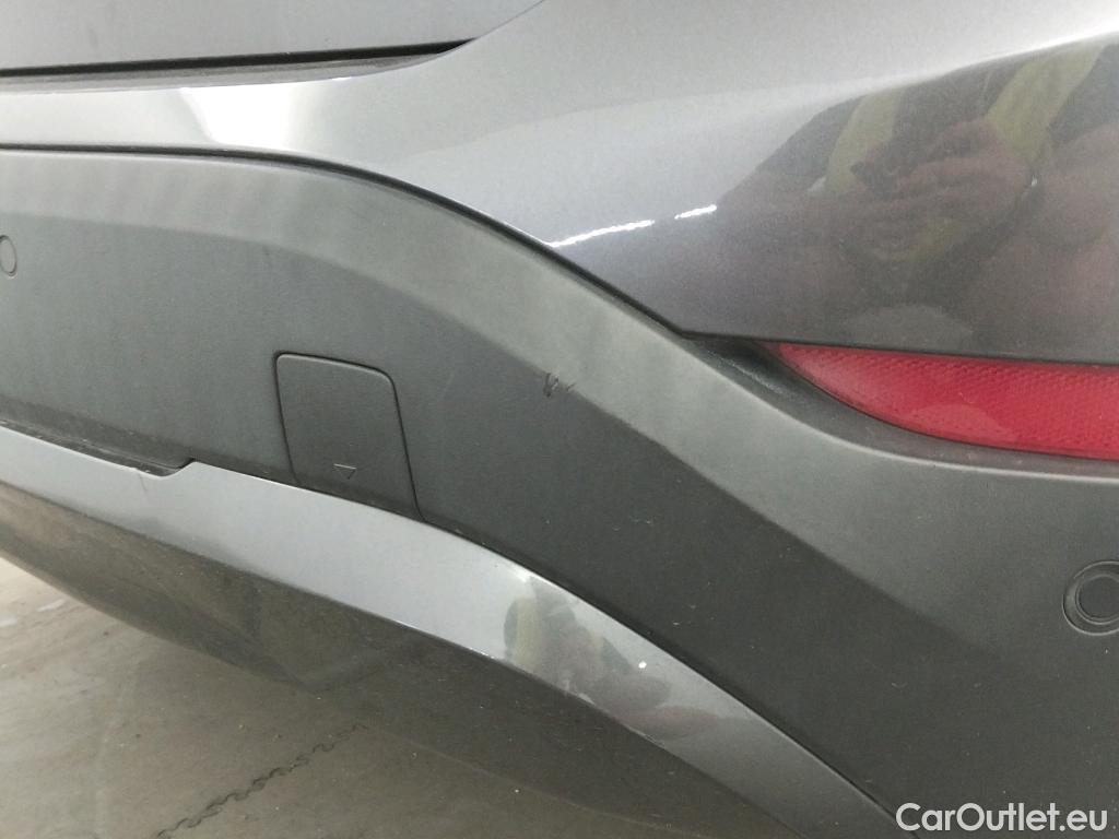  Bmw  X1 BMW  sDrive18iA #20