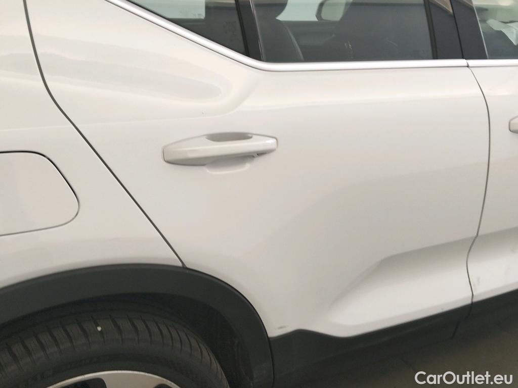  Volvo  XC 40 VOLVO XC40 / 2017 / 5P / todoterreno 2.0 B3 G Inscription Auto #9