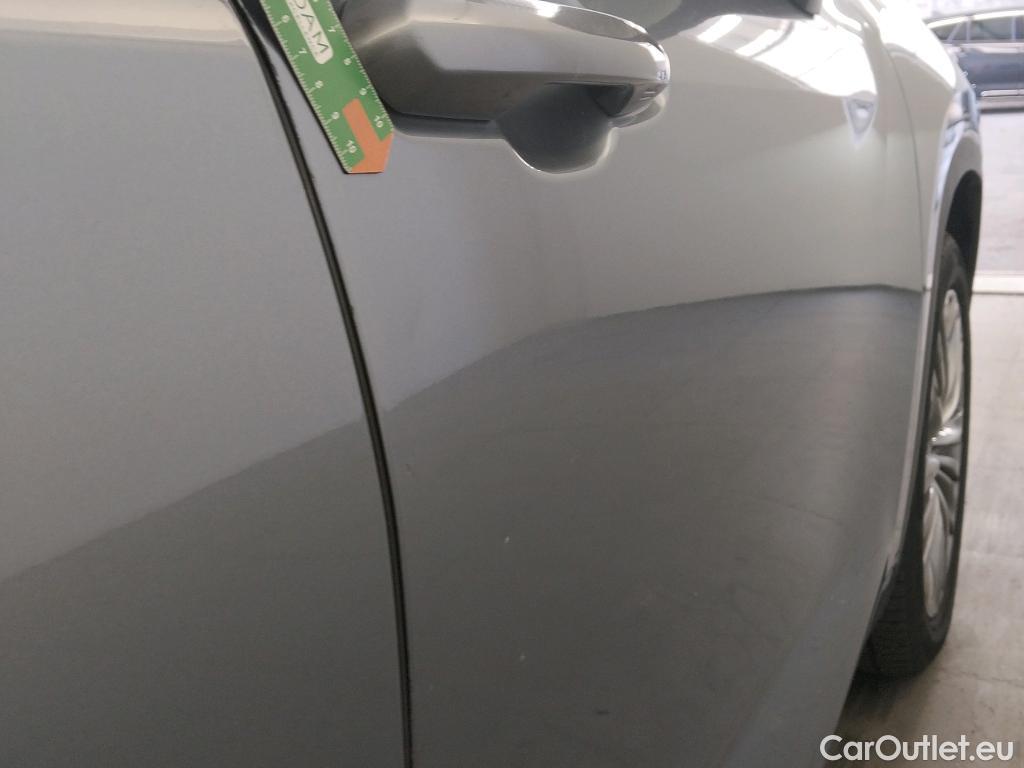  Toyota  Highlander TOYOTA  / 2021 / 5P / todoterreno 2.5 Advance P. Met. Techo Panorámico #27