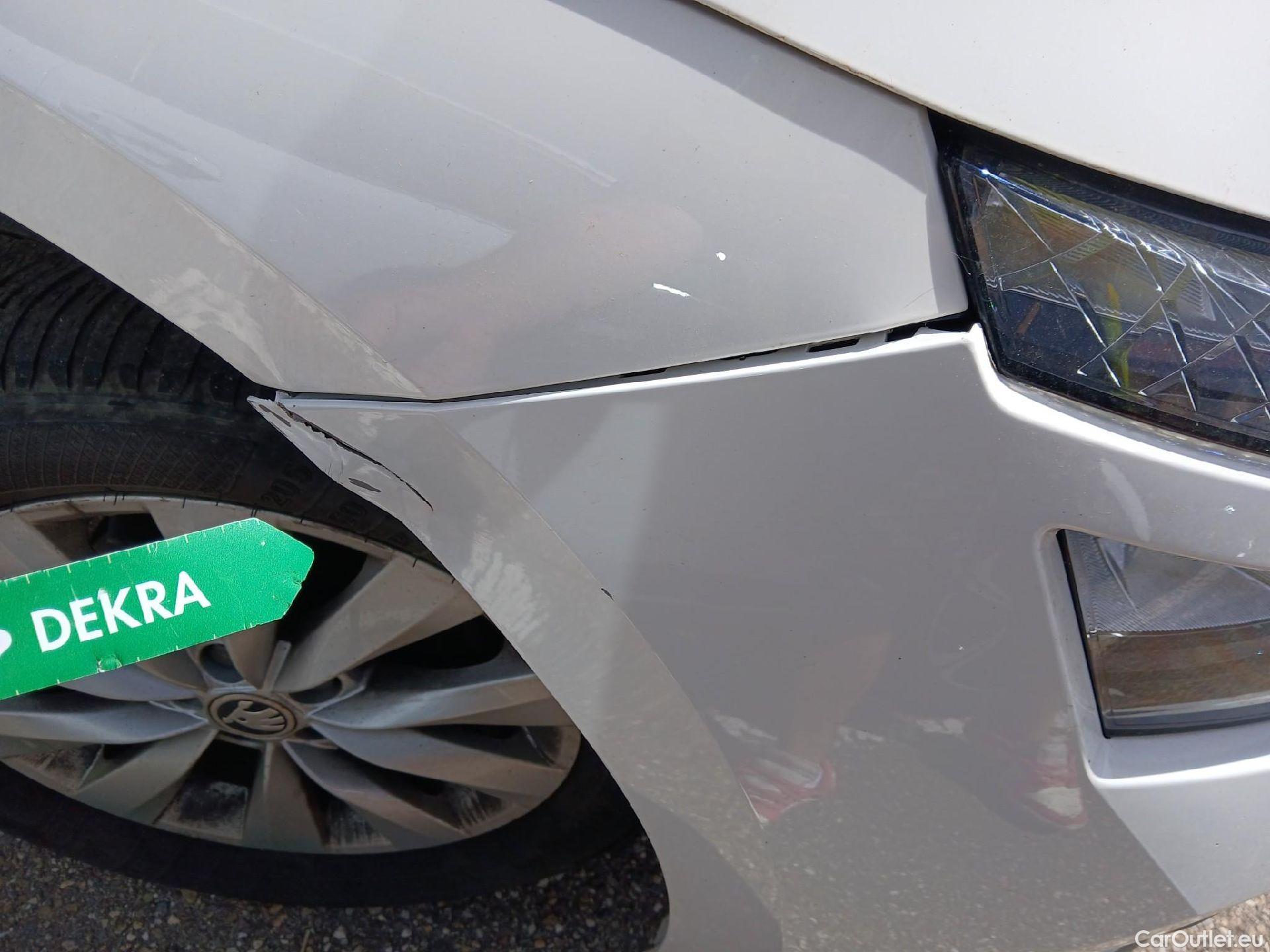  Skoda  KAMIQ SKODA  1.0 TSI 81kW (110CV) DSG Ambition #2