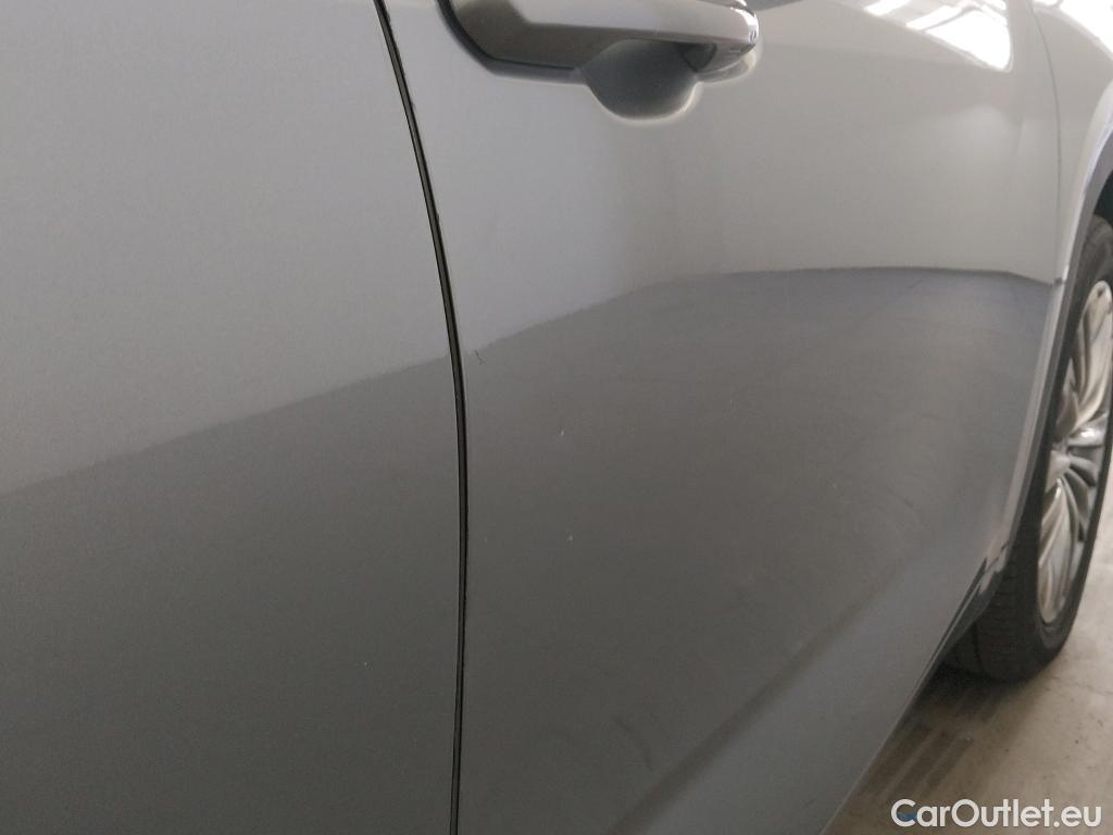  Toyota  Highlander TOYOTA  / 2021 / 5P / todoterreno 2.5 Advance P. Met. Techo Panorámico #26