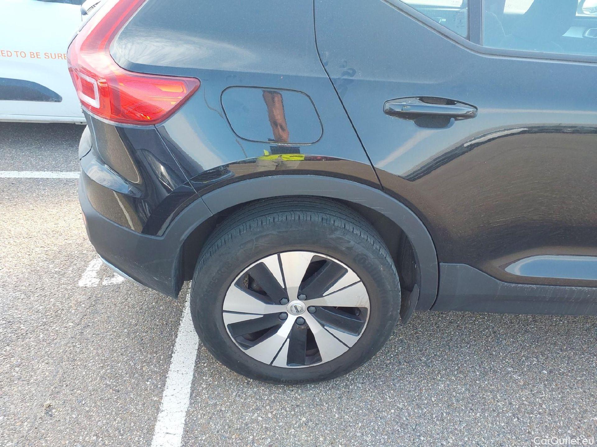  Volvo  XC 40 VOLVO XC40 / 2017 / 5P / todoterreno 2.0 B3 G Momentum Pro Auto #10