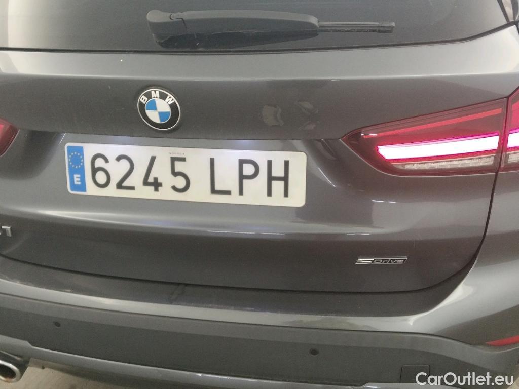  Bmw  X1 BMW  sDrive18iA #22