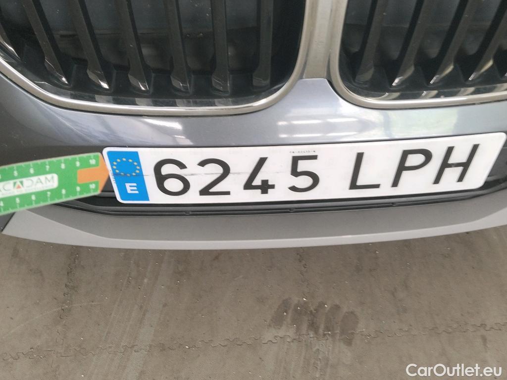  Bmw  X1 BMW  sDrive18iA #13