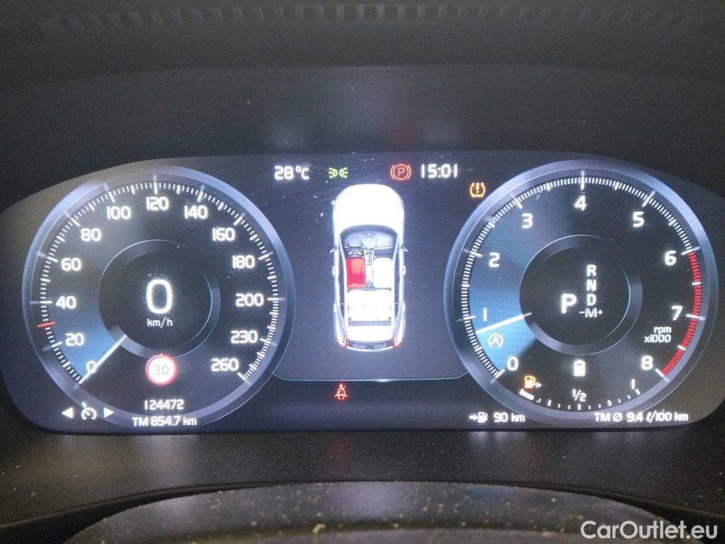  Volvo  XC 40 VOLVO XC40 / 2017 / 5P / todoterreno 2.0 B3 G Inscription Auto #24