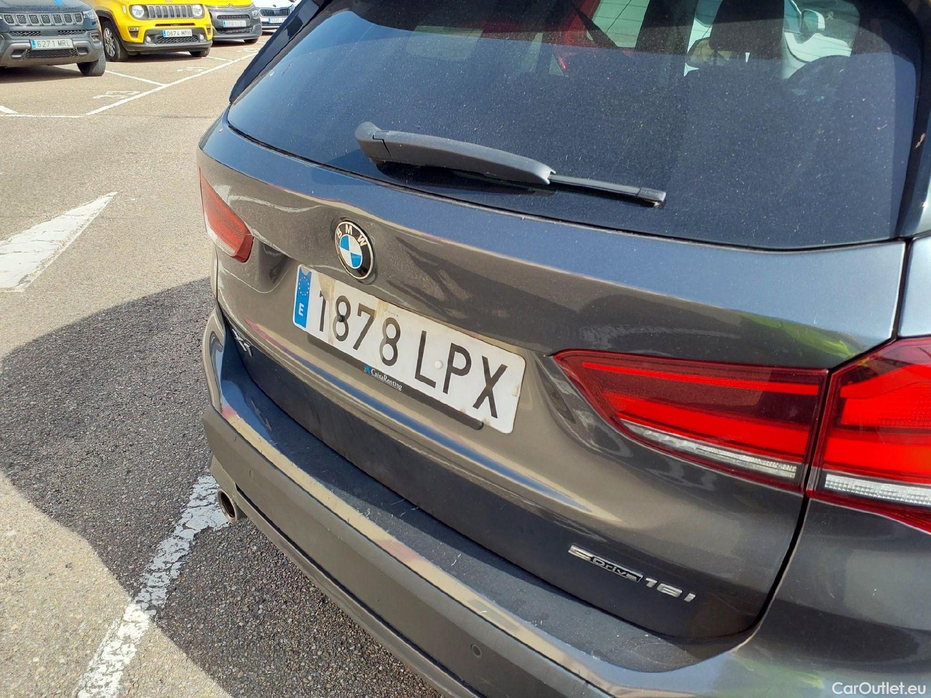  Bmw  X1 BMW  sDrive18iA #16