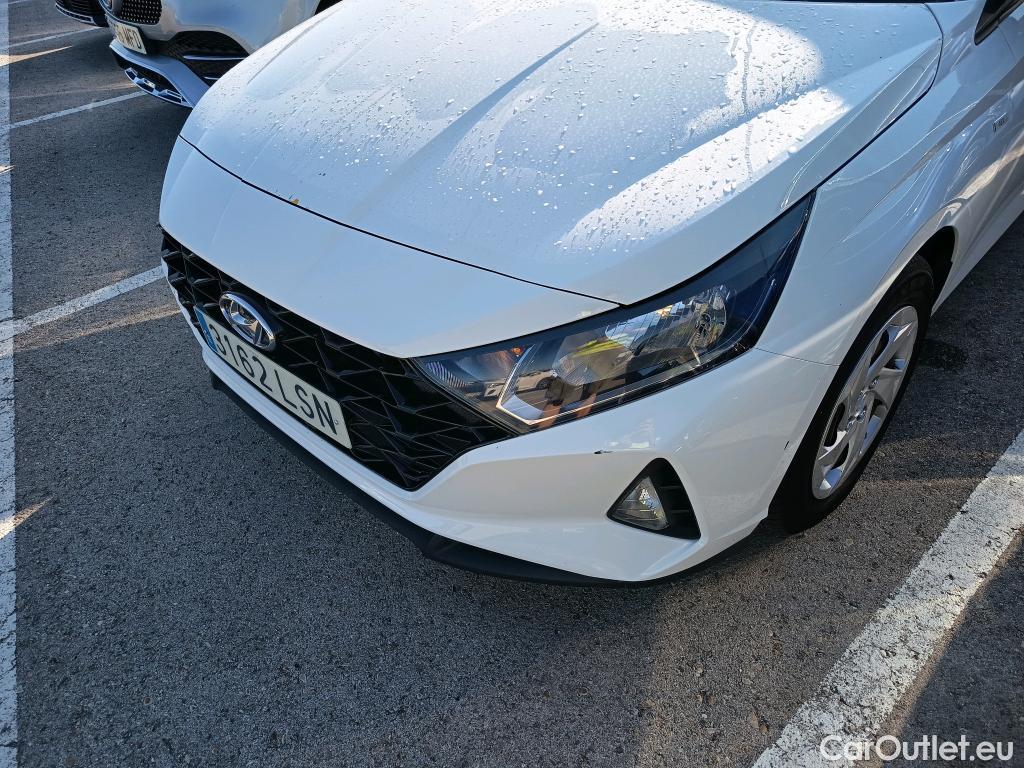  Hyundai  i20 HYUNDAI  / 2020 / 5P / berlina con portón 1.0 TGDI 74kW (100CV) 48V Essence #15