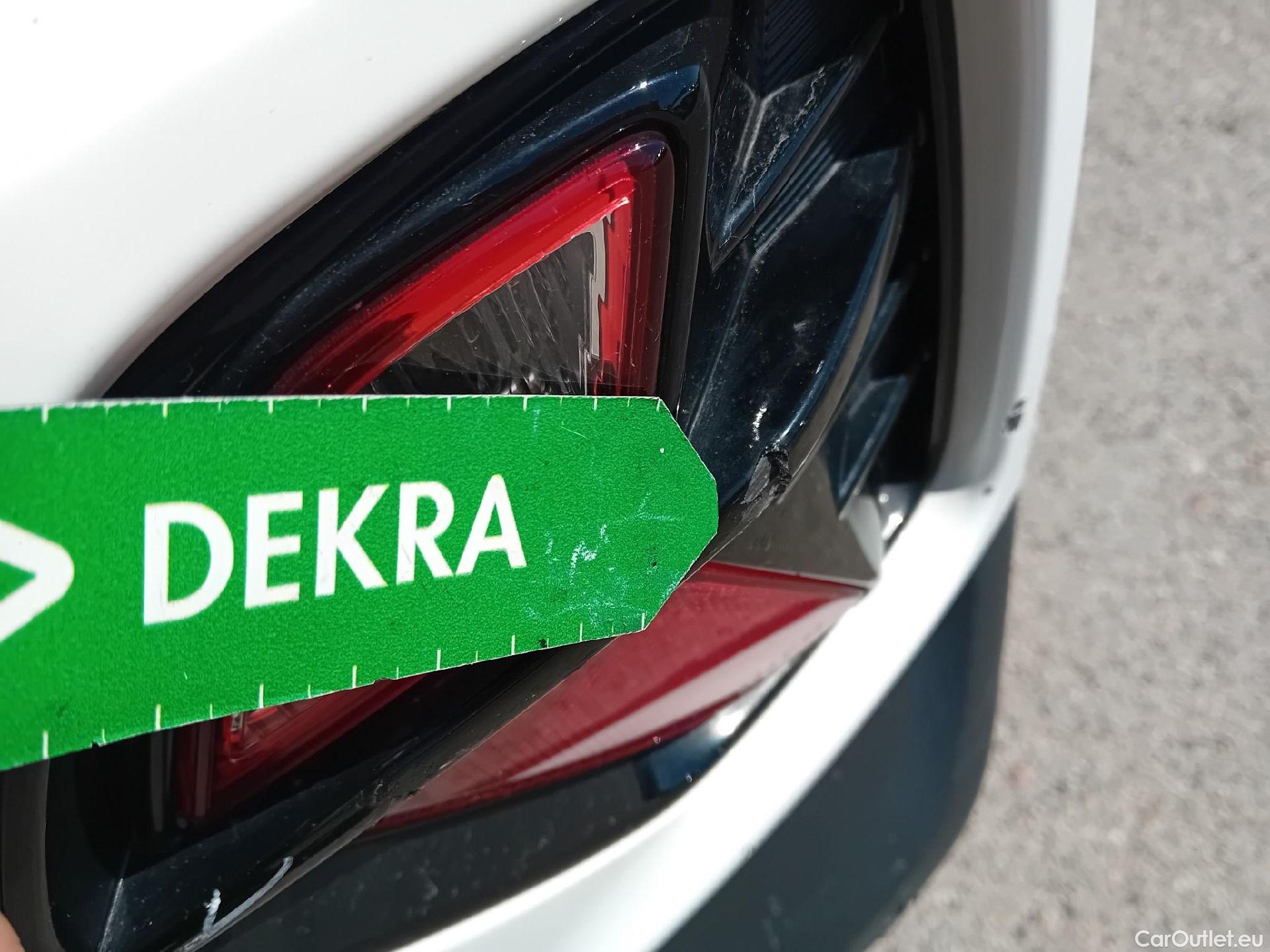  KIA  Niro KIA  / 2019 / 5P / crossover 1.6 GDi HEV 104kW (141CV) Emotion (AC) #31