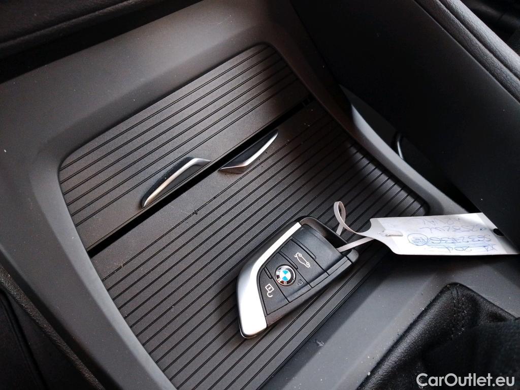  Bmw  X1 BMW  / 2019 / 5P / todoterreno sDrive16d Business #4