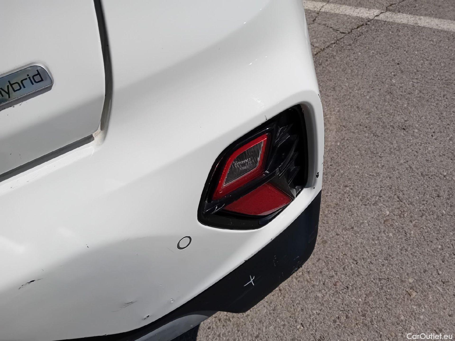  KIA  Niro KIA  / 2019 / 5P / crossover 1.6 GDi HEV 104kW (141CV) Emotion (AC) #32