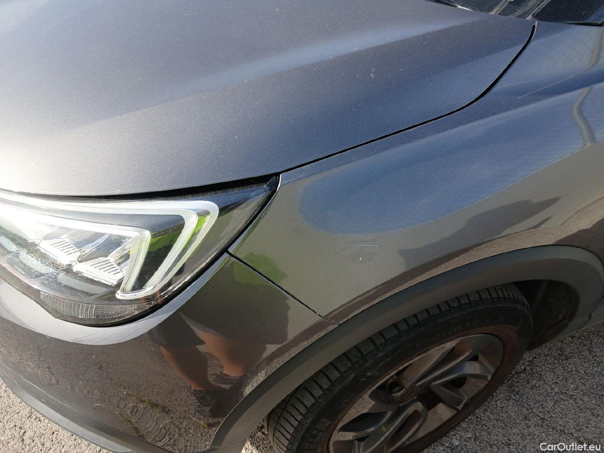  Opel  Crossland OPEL  X / 2017 / 5P / todoterreno 1.2 OPEL 2020 S&S 81kW (110CV) TRACC DELANTERA(CX) #9