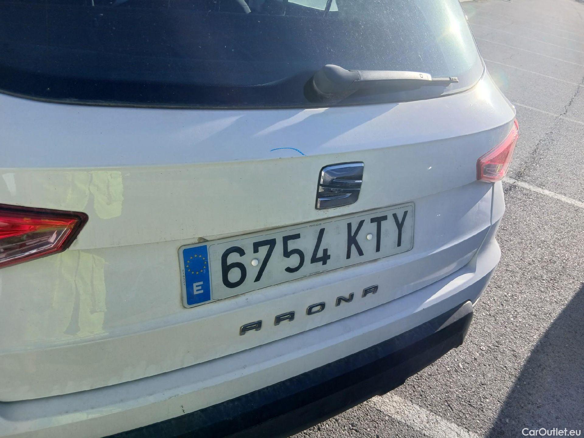 Seat  Arona SEAT  / 5P / 1.6 TDI 115 CV Style Ecomotive #19
