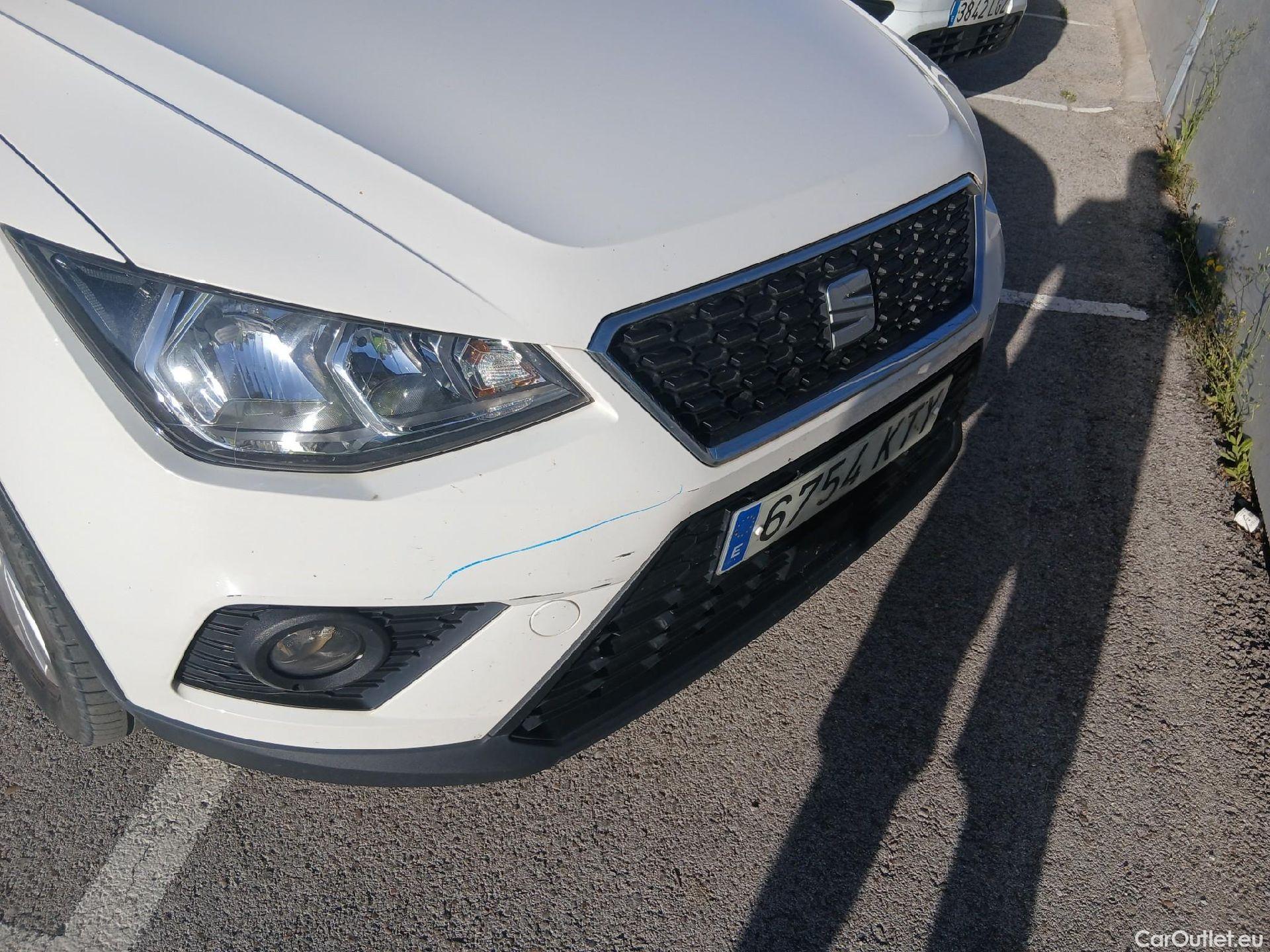  Seat  Arona SEAT  / 5P / 1.6 TDI 115 CV Style Ecomotive #3