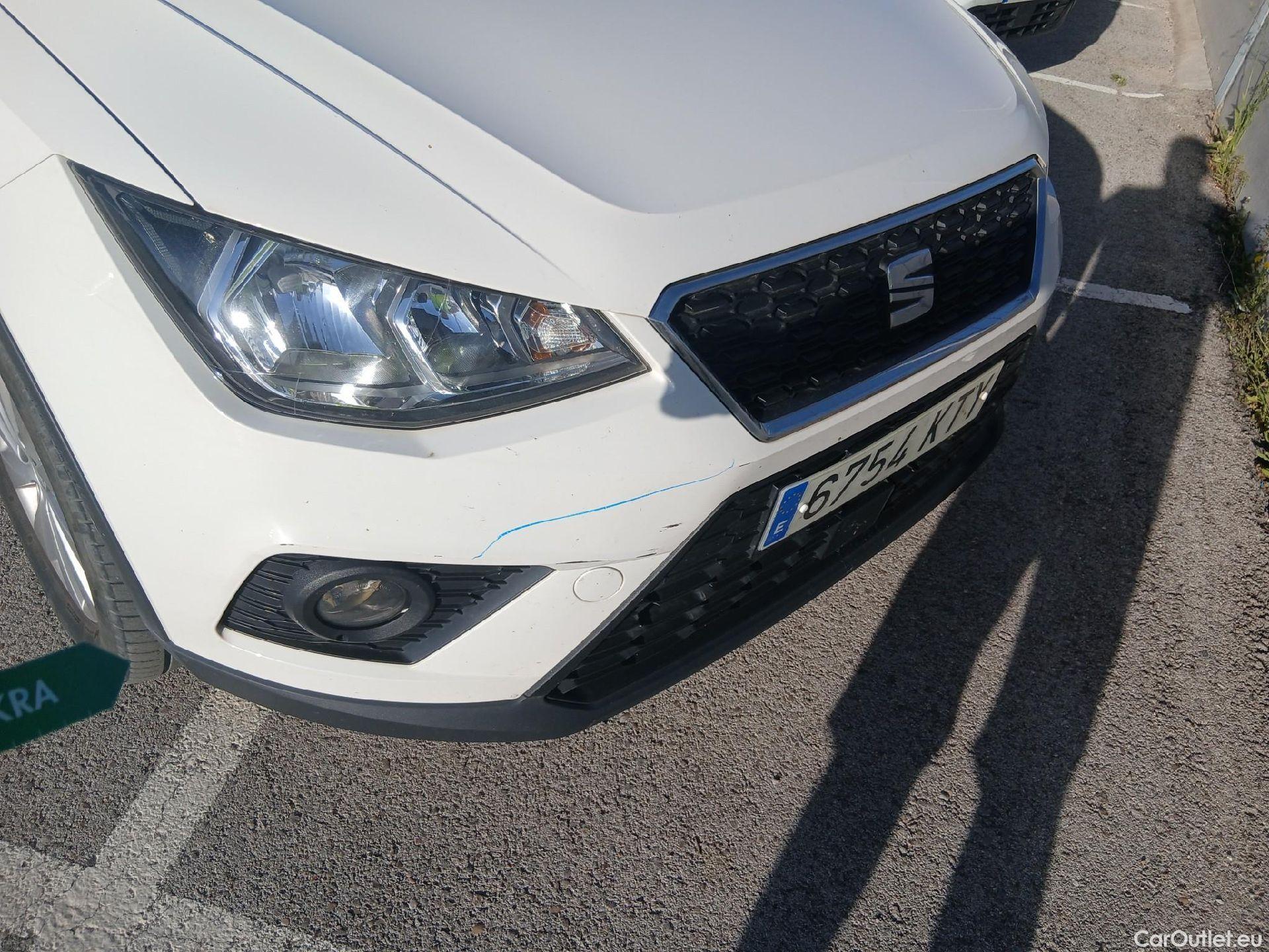  Seat  Arona SEAT  / 5P / 1.6 TDI 115 CV Style Ecomotive #4