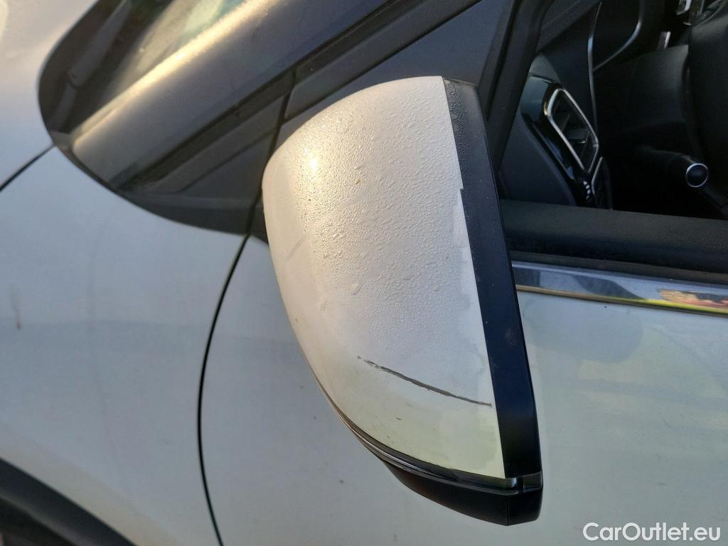  Citroen  C5 Aircross CITROEN  / 2018 / 5P / todoterreno BlueHdi 96kW (130CV) S&S Feel #19