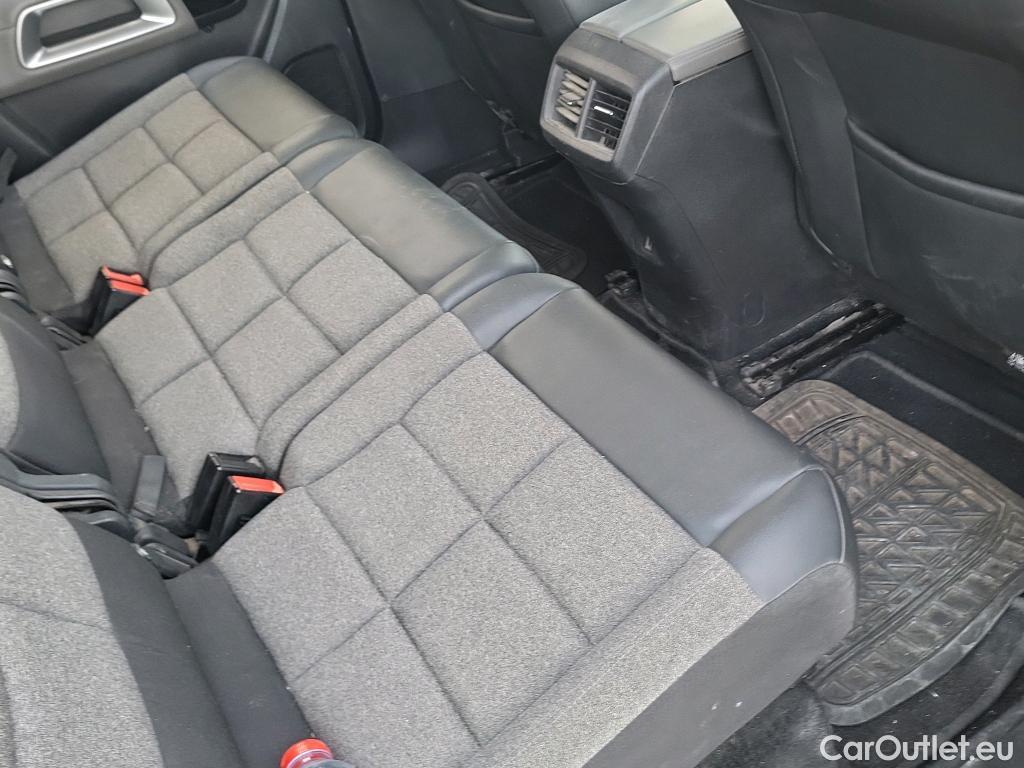  Citroen  C5 Aircross CITROEN  / 2018 / 5P / todoterreno BlueHdi 96kW (130CV) S&S Feel (AC) #26