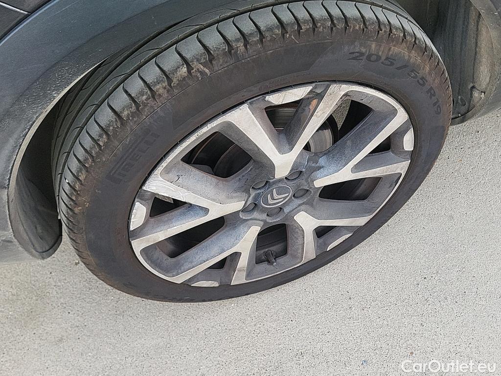  Citroen  C5 Aircross CITROEN  / 2018 / 5P / todoterreno BlueHdi 96kW (130CV) S&S Feel (AC) #3