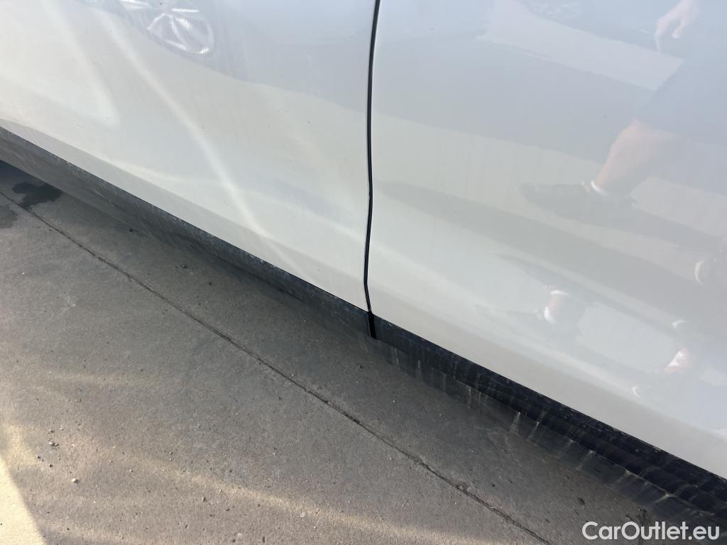  Bmw  X2 BMW  sDrive18iA #8