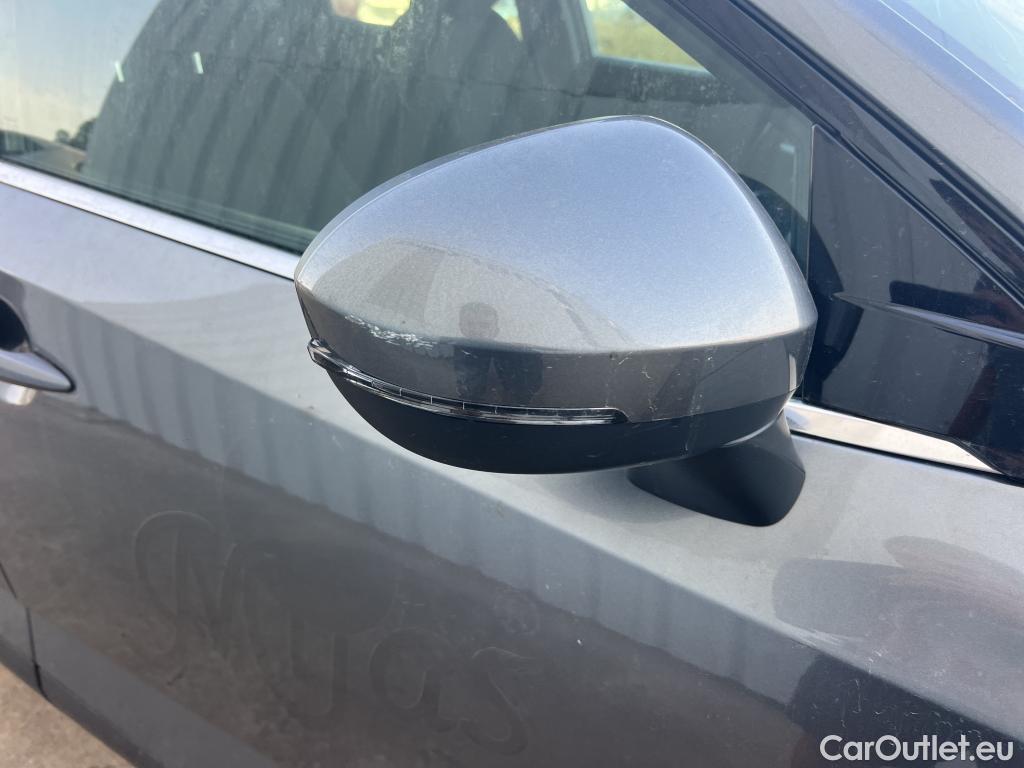  Nissan  Qashqai NISSAN  / 2021 / 5P / todoterreno DIG-T 116kW (158CV) mHEV Xtronic Acenta (AC9) #7