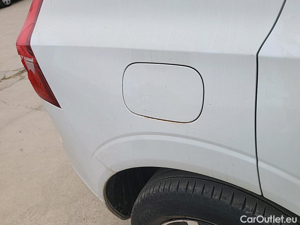  Volvo  XC60 VOLVO  / 2017 / 5P / todoterreno 2.0 B4 D Momentum Pro Auto #10