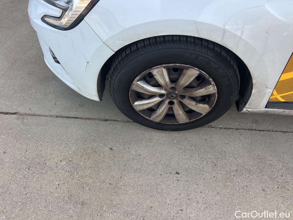  Renault  Clio RENAULT  / 2019 / 5P / berlina con portón Business Blue dCi 63 kW (85CV) #31
