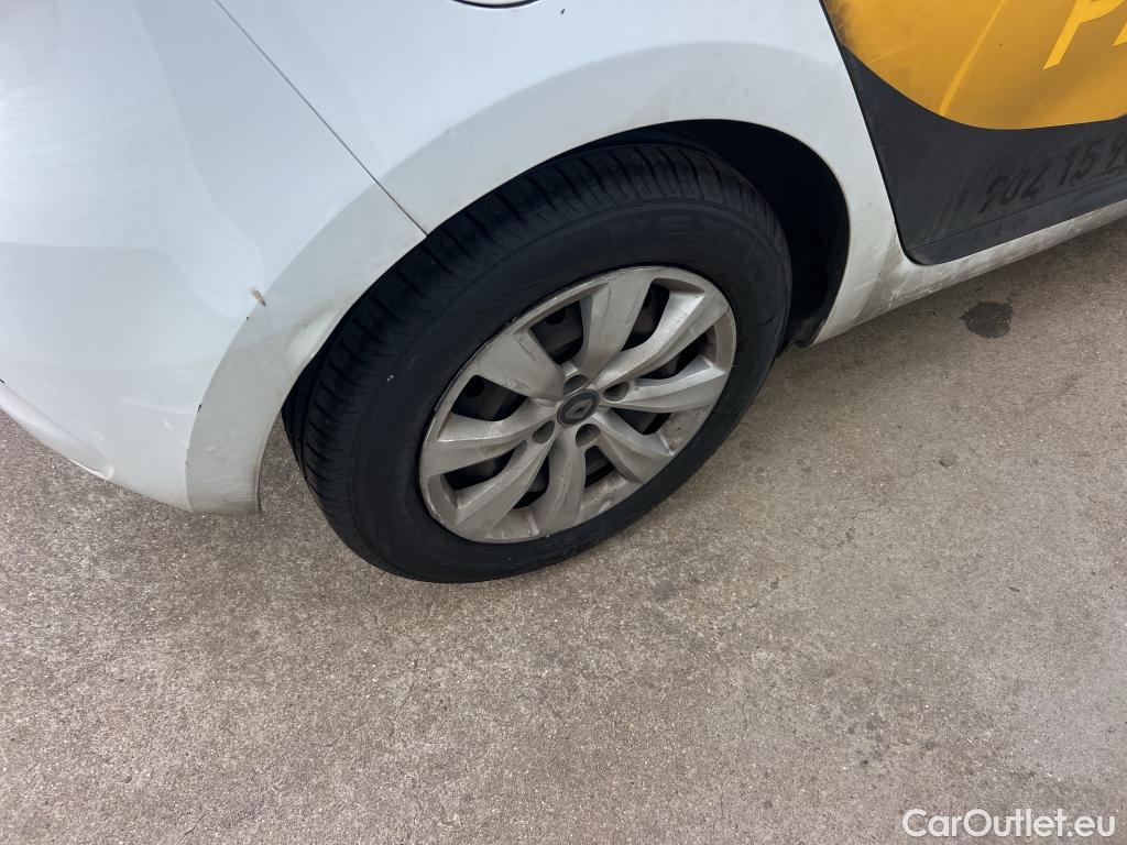  Renault  Clio RENAULT  / 2019 / 5P / berlina con portón Business Blue dCi 63 kW (85CV) #35