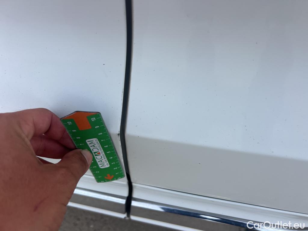  Volvo  XC60 VOLVO  / 2017 / 5P / todoterreno 2.0 B4 D Inscription Auto #9