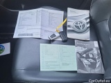  Toyota  RAV4 TOYOTA  / 2018 / 5P / todoterreno 2.5l 220H Luxury #9