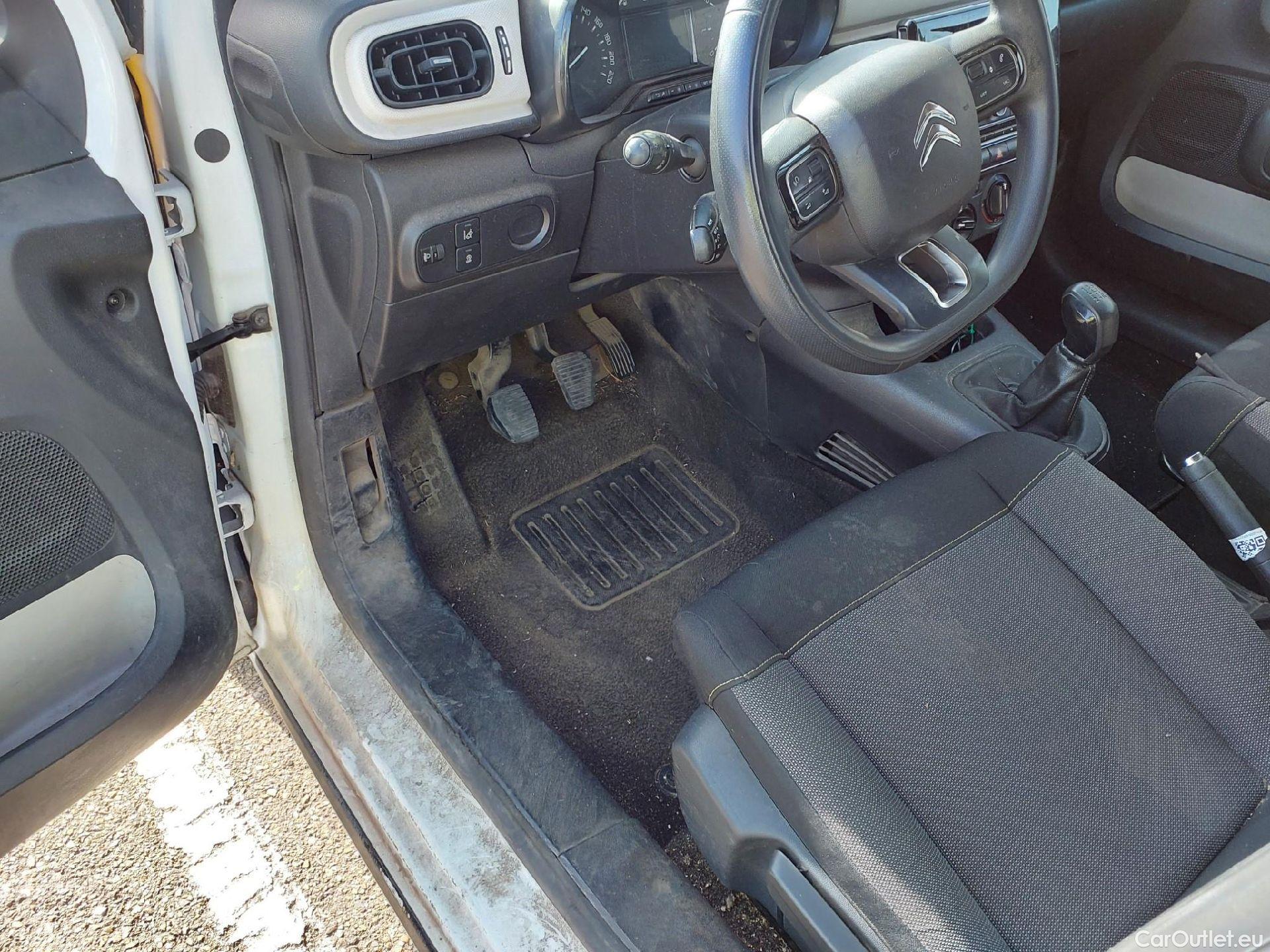  Citroen  C3 CITROEN  / 2016 / 5P / berlina comercial BlueHDi 73KW (100CV) S&S Comercial #3