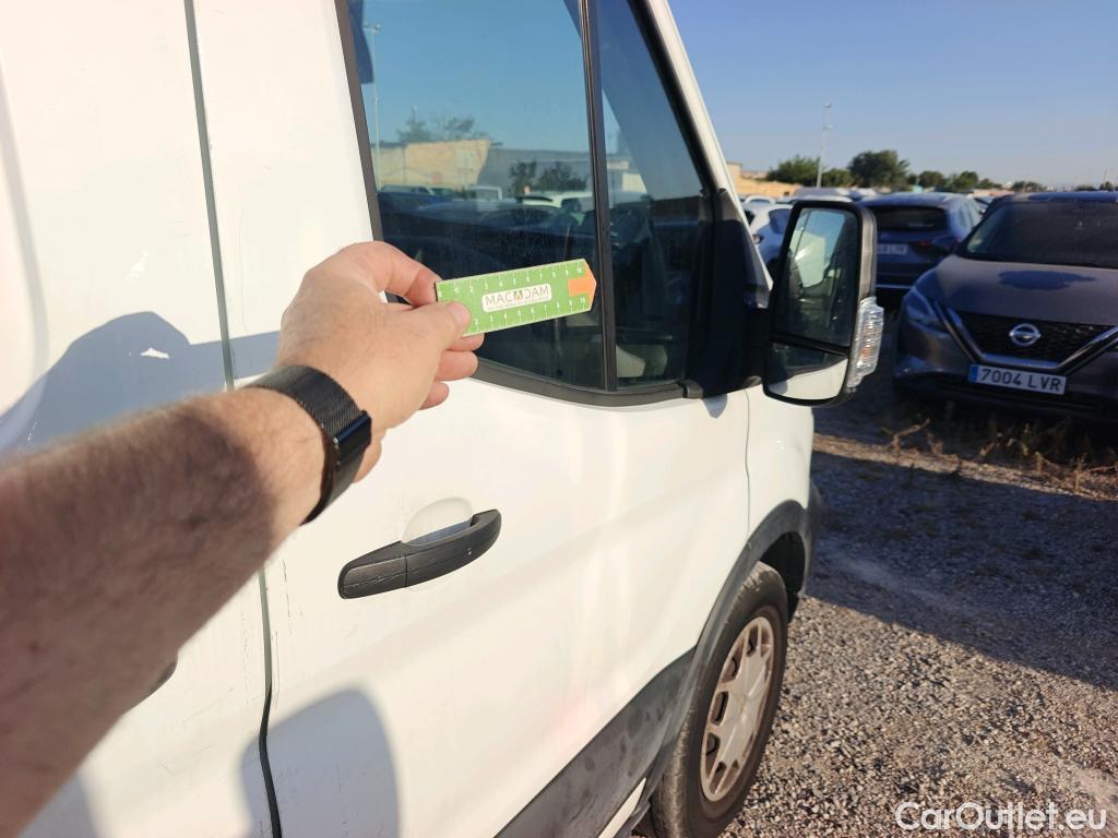  Ford  Transit FORD  / 2013 / 4P / furgón 350 96kW L3H2 Van Trend FWD #18