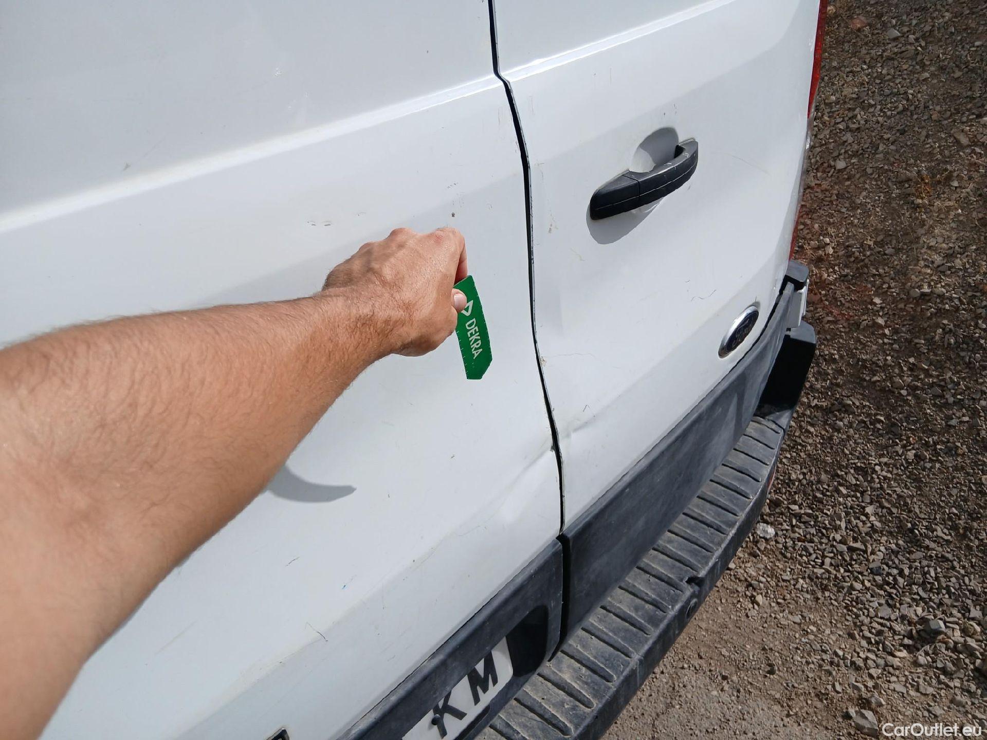  Ford  Transit FORD  / 2013 / 4P / furgón 310 96kW L2H2 Van Trend FWD MHEV #18