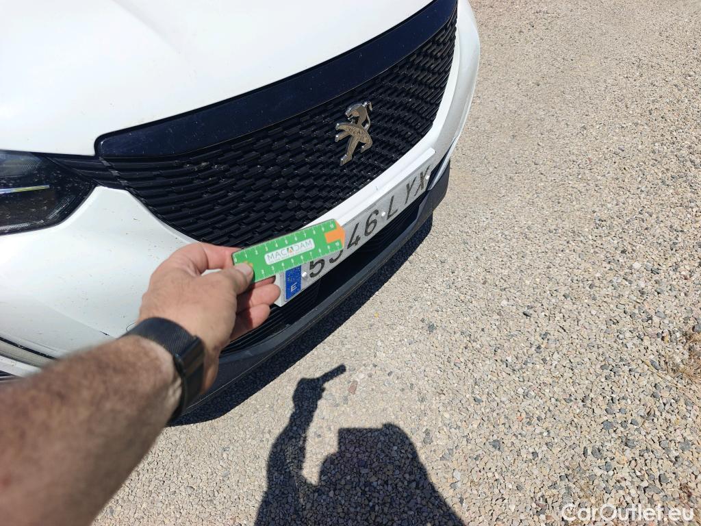  Peugeot  2008 PEUGEOT  / 2019 / 5P / todoterreno Active Puretech 100 S&S BVM6 #15