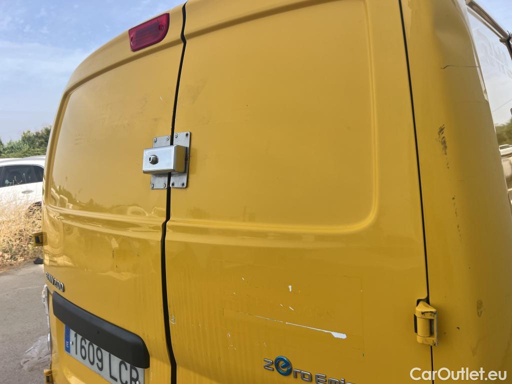  Nissan  NV200 NISSAN e- / 2009 / 4P / furgón Furgón 4p 40 kWh PROFESIONAL #7