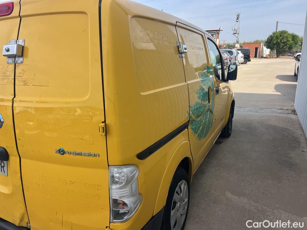  Nissan  NV200 NISSAN e- / 2009 / 4P / furgón Furgón 4p 40 kWh PROFESIONAL #16
