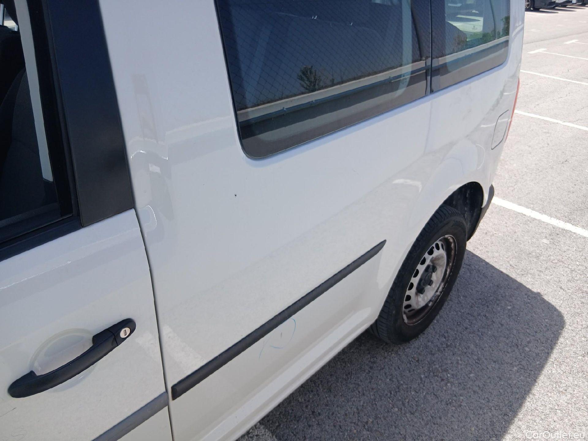  Volkswagen  Caddy VOLKSWAGEN  / 2015 / 4P / combi Business Profesional Kombi 1.4 TGI 81kW #9