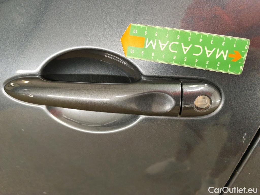  Renault  Clio  IV Business 0.9 TCe 90CV BVM5 E6 #49