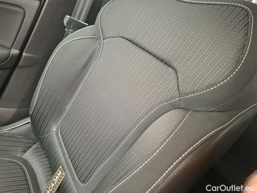  Renault  Megane  IV Berline 5pt. Business 1.3 TCe 115CV BVM6 E6dT #25