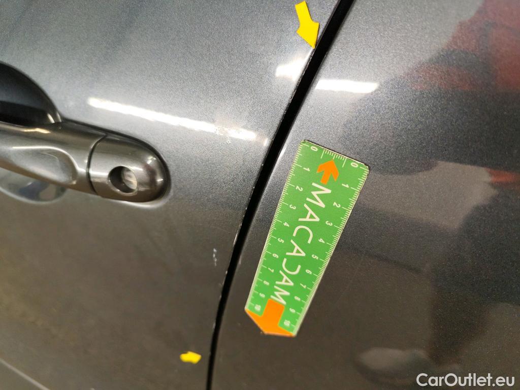  Renault  Clio  IV Business 0.9 TCe 90CV BVM5 E6 #51