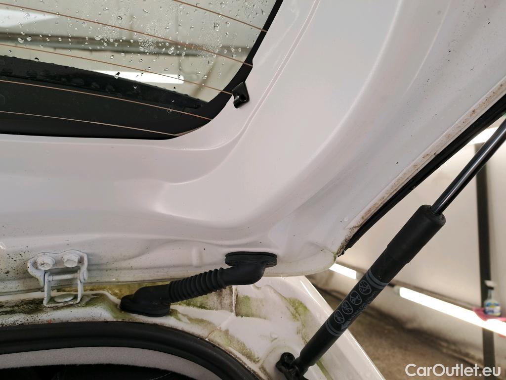  Toyota  Yaris TOYOTA  Hybride / 2019 / 5P / Berline Hybride 116h Dynamic Business Beyond Zer #9