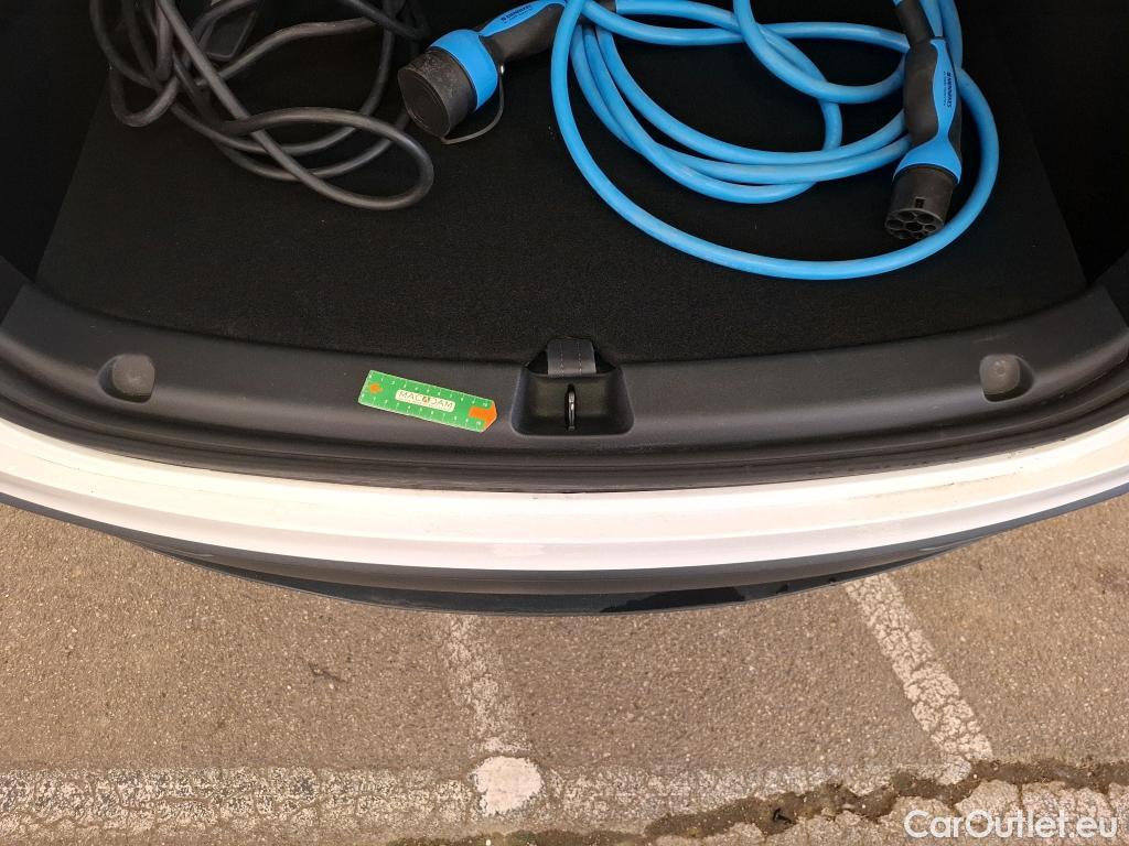  Tesla  Model Y TESLA  / 2020 / 5P / SUV Grand Autonomie Dual Motor AWD #46